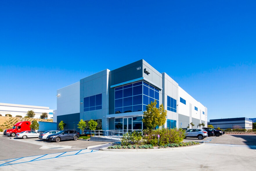 Primary Photo Of 163 Cochran St, Simi Valley Warehouse For Lease