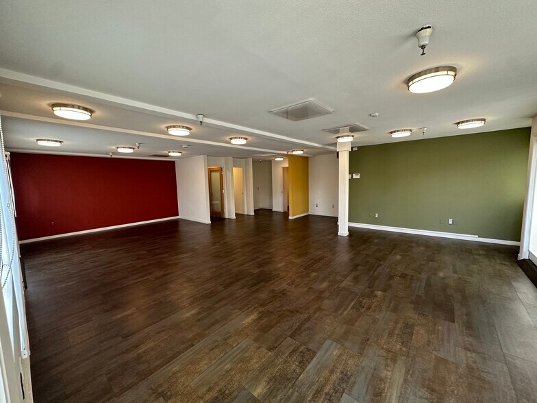 More Photos Of 1800 El Camino Real, Menlo Park Office For Sale