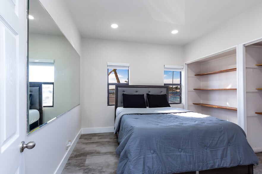 More Photos Of 345 Monroe St, Hollywood Apartments For Sale