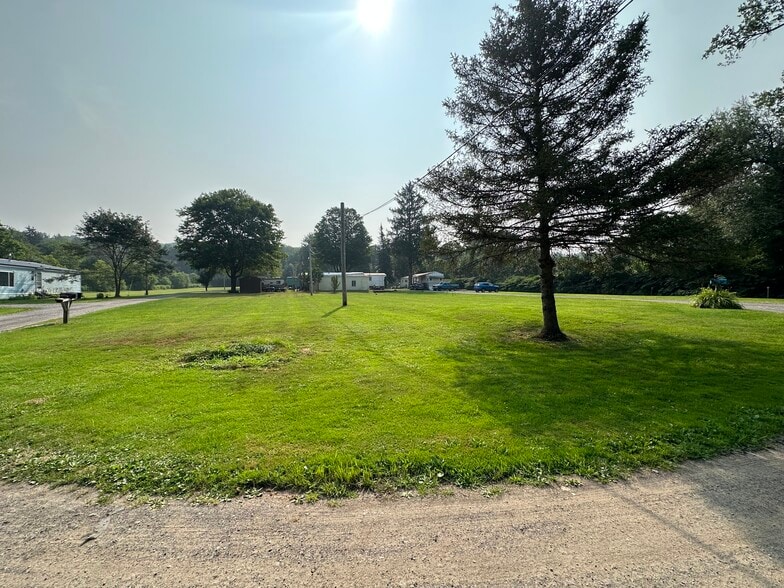 More Photos Of 8114 State Rd, Colden Manufactured Housing Mobile Home Park For Sale