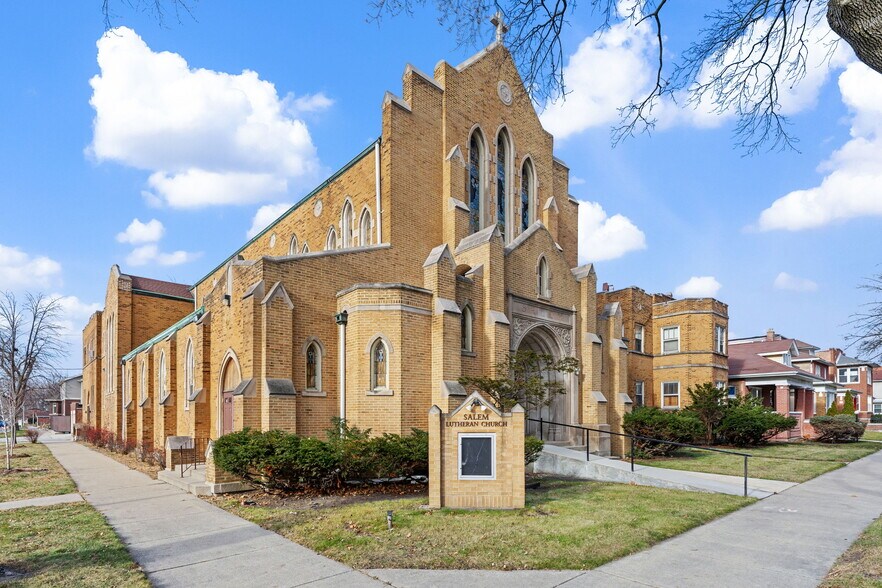 Primary Photo Of 318 E 74th St, Chicago Specialty For Sale