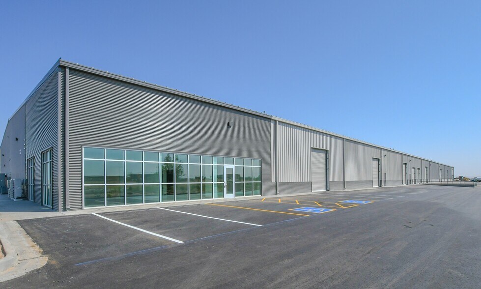 Primary Photo Of 2222 Cirrus Dr, Prescott Warehouse For Lease