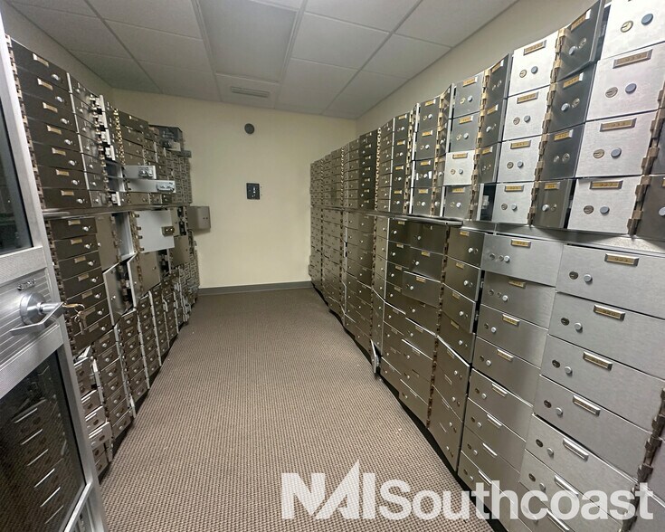 More Photos Of 120-140 S Indian River Dr, Fort Pierce Office Residential For Sale