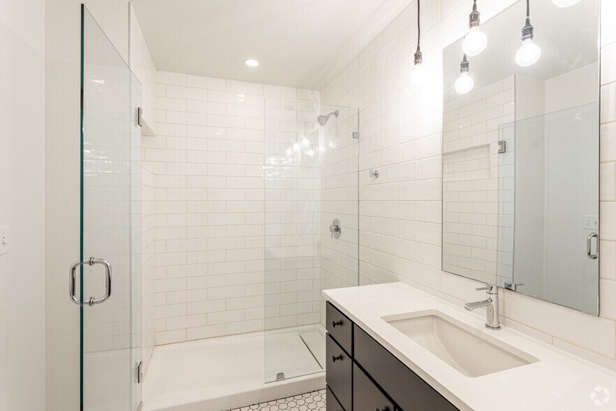 More Photos Of 1509 Walnut St, Kansas City Apartments For Sale