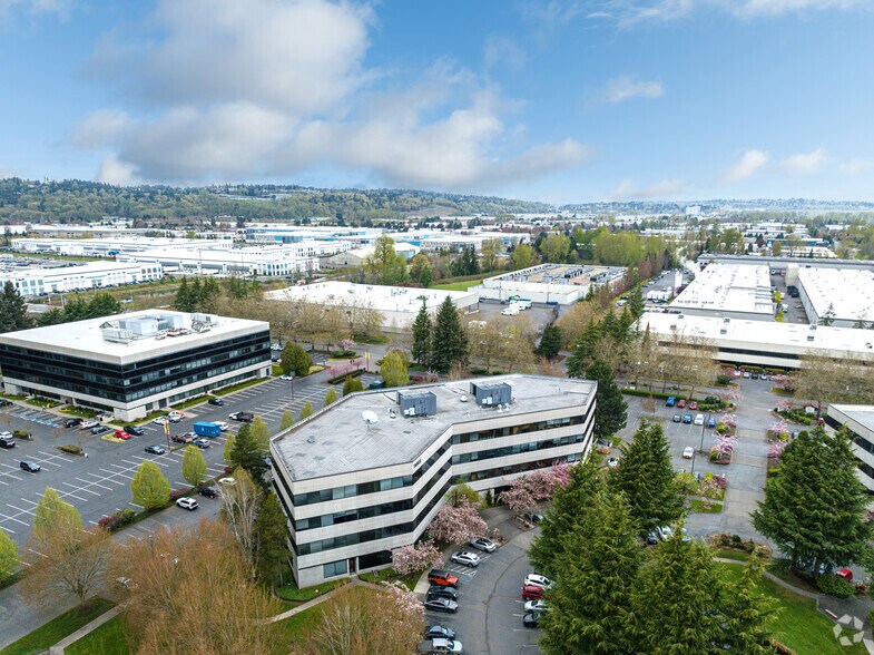 More Photos Of 20415 72nd Ave S, Kent Unknown For Lease