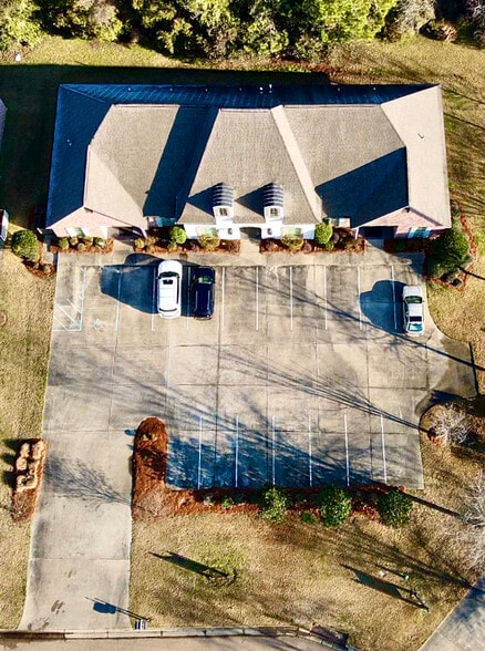 More Photos Of 302 Highland Park Cove, Ridgeland Medical For Lease