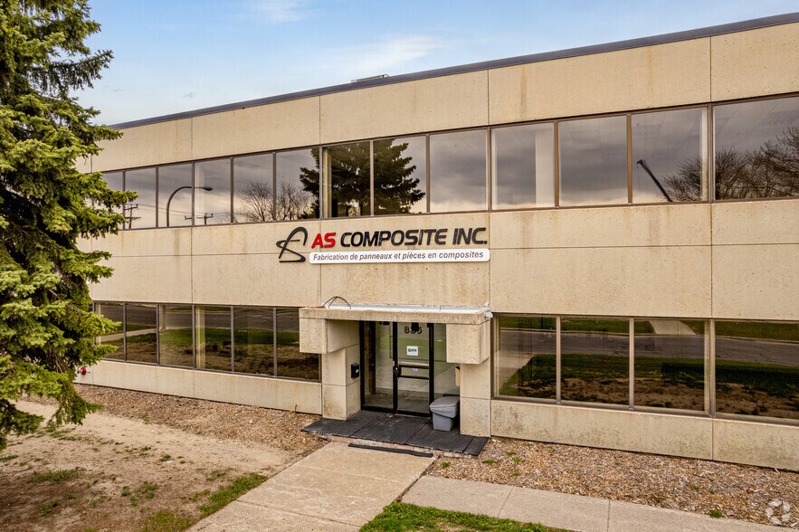 More Photos Of 835 Av Bancroft, Pointe-claire Manufacturing For Lease