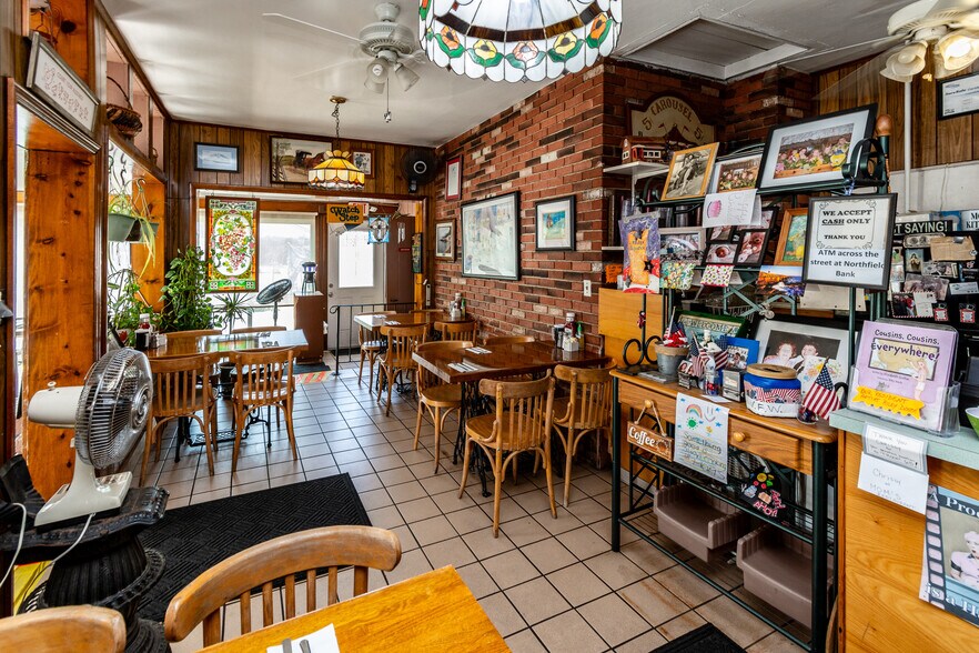 More Photos Of 36 John Ringo Rd, Ringoes Restaurant For Sale