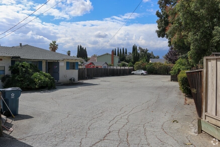 More Photos Of 1133 Piedmont Rd, San Jose Schools For Sale