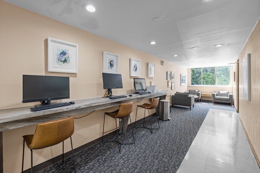 More Photos Of 600 Martin Luther King Jr Blvd, Chapel Hill Apartments For Sale