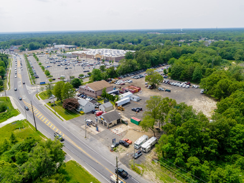 Primary Photo Of 602 N Main St, Lanoka Harbor Auto Repair For Sale