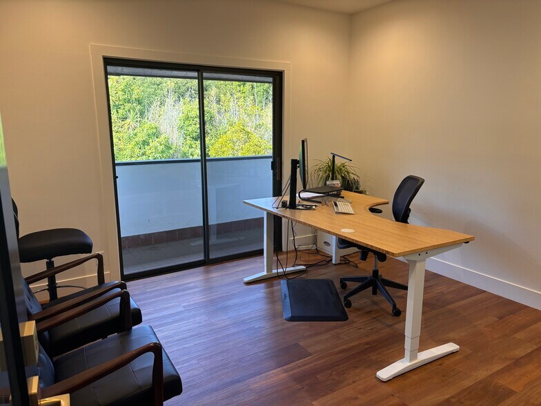 More Photos Of 1616 Anacapa St, Santa Barbara Office For Lease