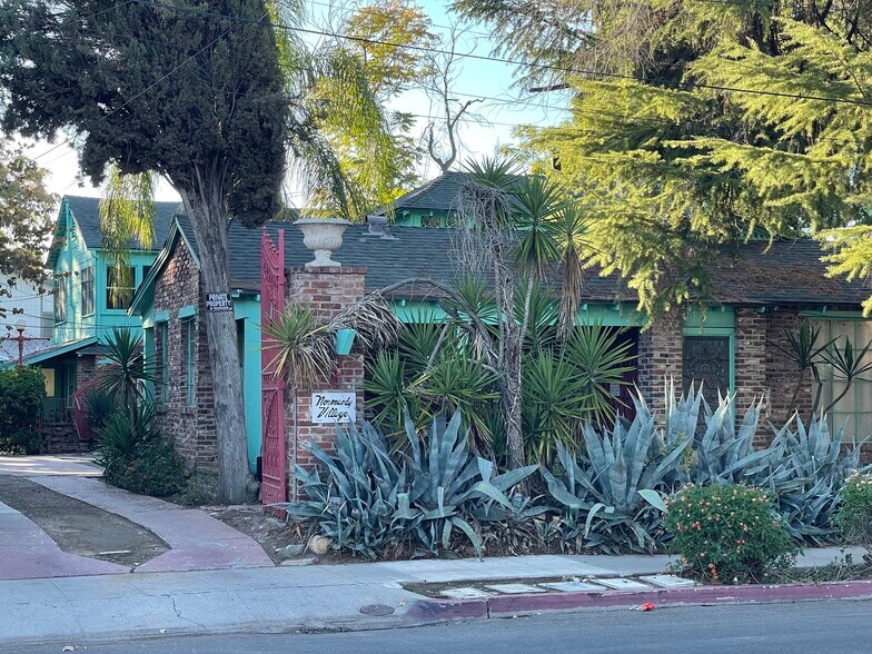 More Photos Of 840 E Brown Ave, Fresno Apartments For Sale