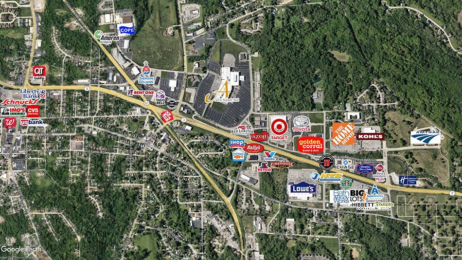 More Photos Of 212 E Elm St, Alton Specialty For Lease