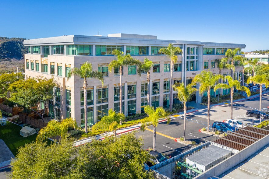More Photos Of 10945 Vista Sorrento Pky, San Diego Unknown For Lease