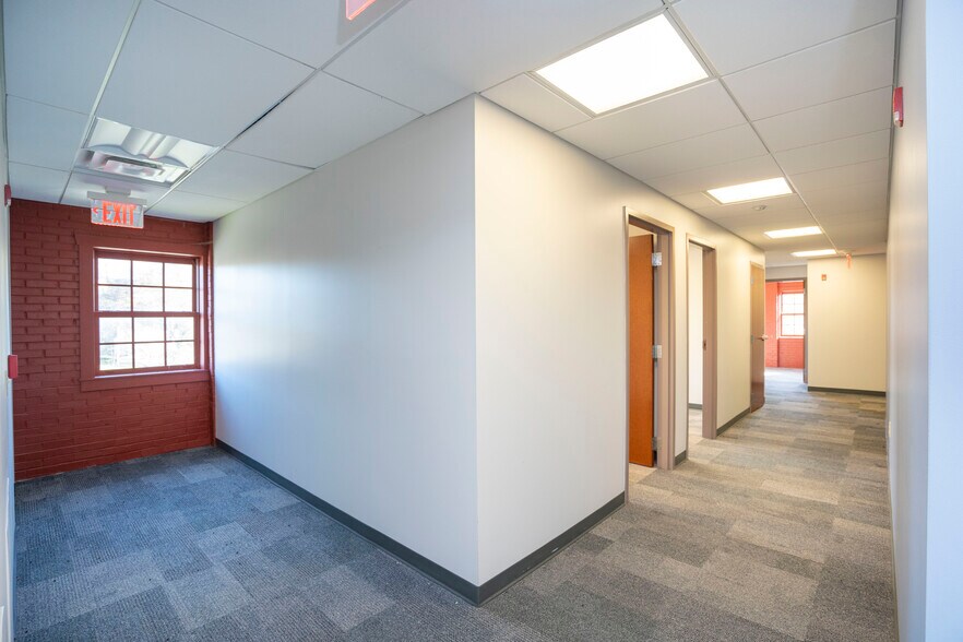 More Photos Of 100-256 Match Factory Pl, Bellefonte Medical For Lease