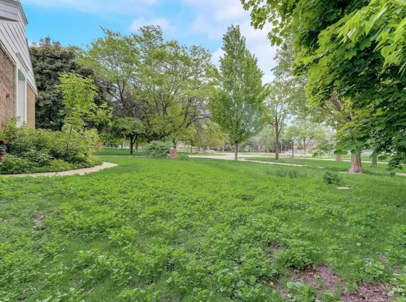 More Photos Of 1671 Summit Ave, Saint Paul Religious Facility For Sale