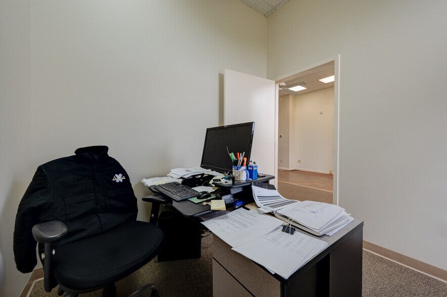 More Photos Of 72 W Stafford Rd, Stafford Springs Medical For Sale