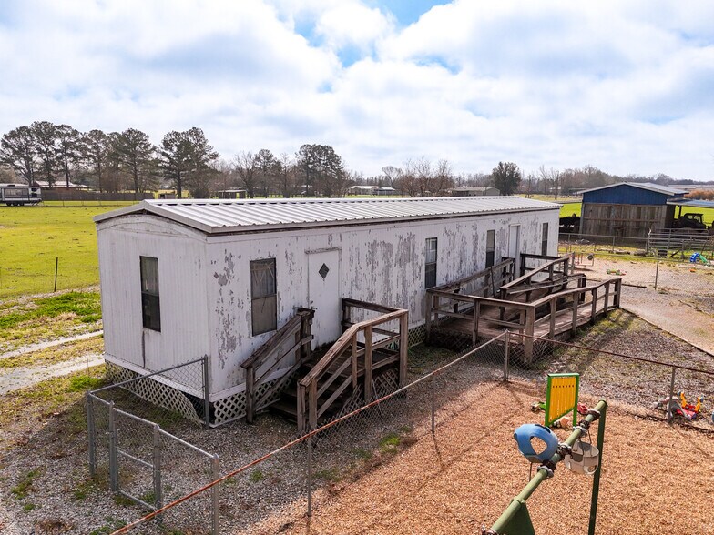 More Photos Of 40109 Abby James Rd, Prairieville Daycare Center For Sale