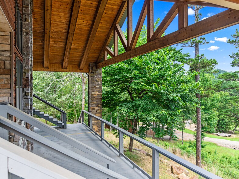 More Photos Of 110 Lizard ln, Story Specialty For Sale