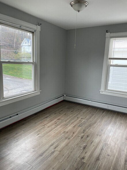 More Photos Of 27 Gallup St, North Adams Apartments For Sale