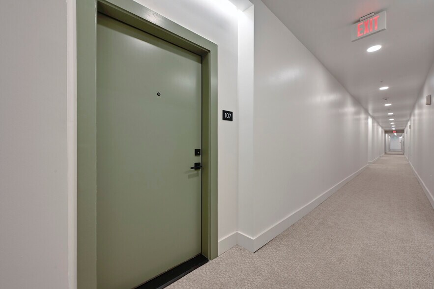 More Photos Of 2209 S First St, Austin Apartments For Sale