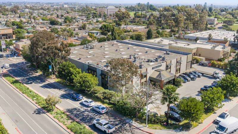 More Photos Of 555 Raven St, San Diego Manufacturing For Sale