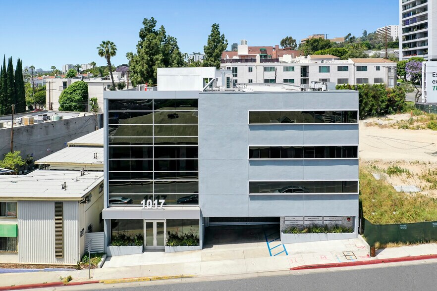 Primary Photo Of 1017 N La Cienega Blvd, West Hollywood Loft Creative Space For Lease