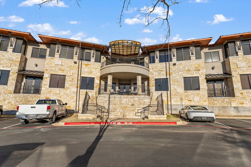 More Photos Of 2802 Flintrock Trce, Austin Coworking Space