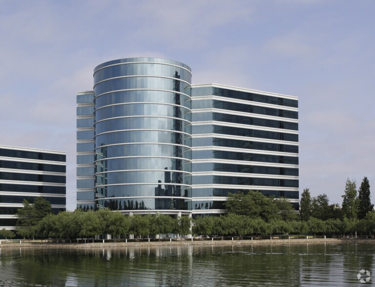 Primary Photo Of 100 Oracle Pky, Redwood City Unknown For Lease
