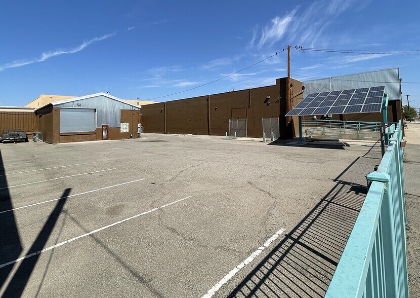 More Photos Of 1501 12th St NW, Albuquerque Manufacturing For Sale