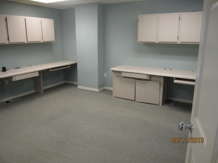 More Photos Of 12373 Scarsdale Blvd, Houston Unknown For Lease