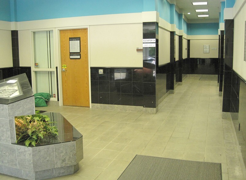 More Photos Of 10 South St, Ridgefield Medical For Lease