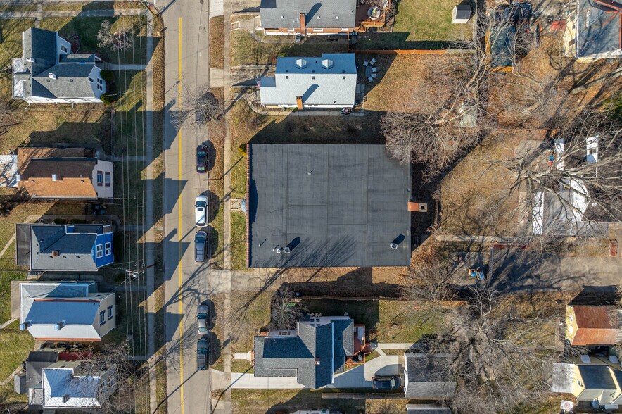 More Photos Of 1514 Kinney Ave, Cincinnati Warehouse For Sale