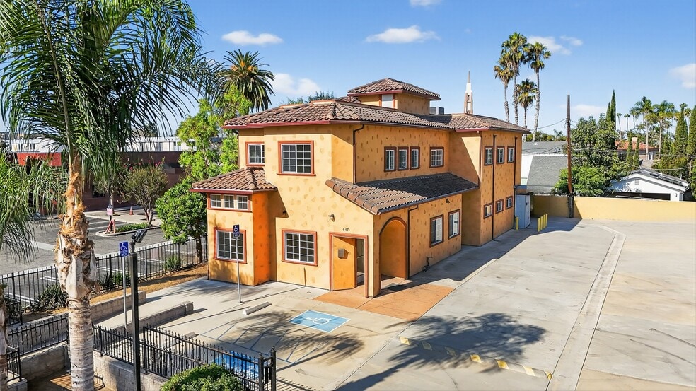 Primary Photo Of 447 N Prairie Ave, Inglewood Medical For Lease