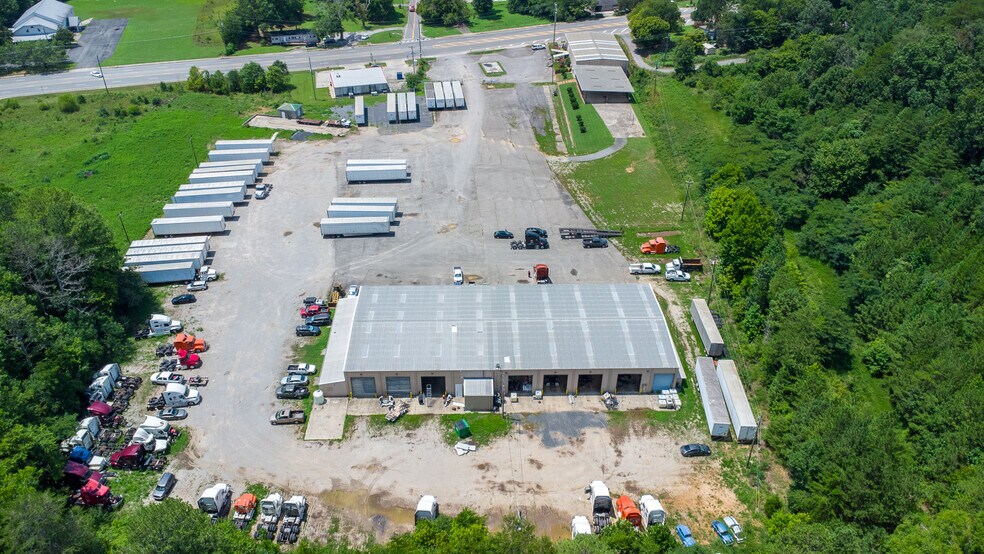 More Photos Of 3656 Chattanooga Rd, Tunnel Hill Warehouse For Sale