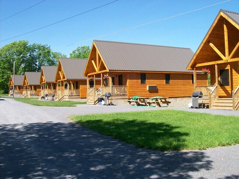 Primary Photo Of 4607 NY-28, Milford Hotel For Sale