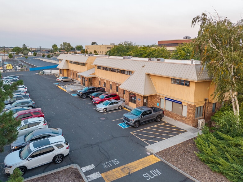 More Photos Of 660 S Coolidge St, Moses Lake Office For Sale