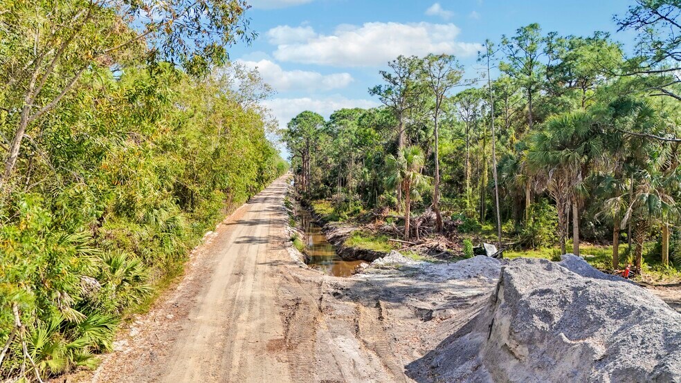 More Photos Of 11500 SW Warfield Blvd, Indiantown Land For Sale