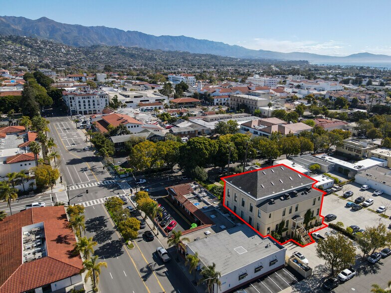More Photos Of 925 De La Vina St, Santa Barbara Office For Lease