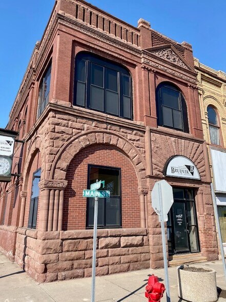 Primary Photo Of 1 N Main St, Hillsboro Office For Sale