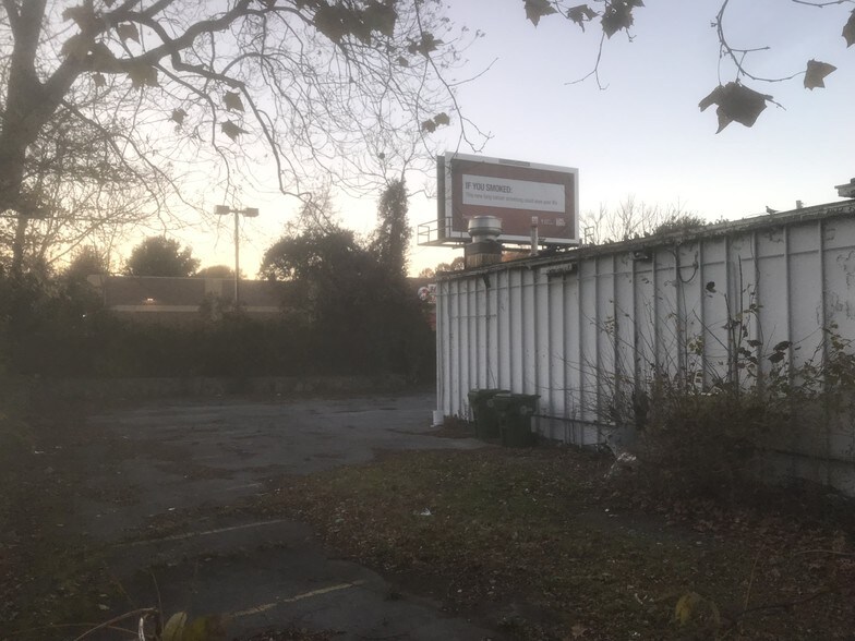 More Photos Of 669 Pryor St, Atlanta General Retail For Sale