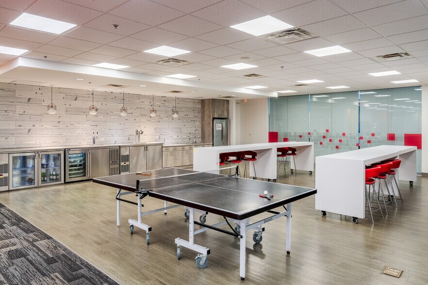 More Photos Of 1801 Varsity Dr, Raleigh Office For Lease