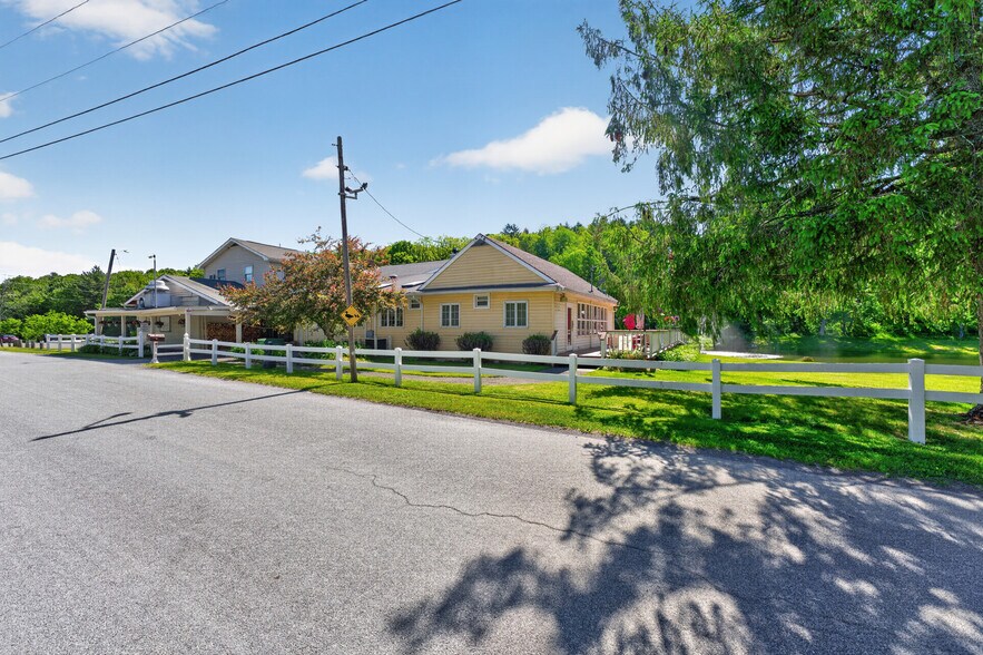 More Photos Of 160 Creamery Rd, Greenville Specialty For Sale