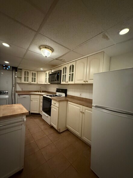 More Photos Of , Philadelphia Unknown For Sale