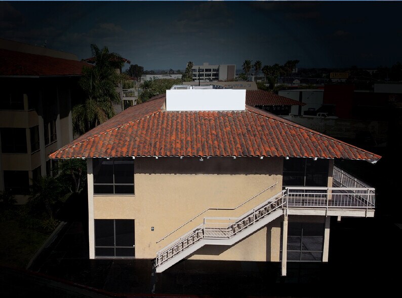 More Photos Of 6910 Miramar Rd, San Diego Office For Lease
