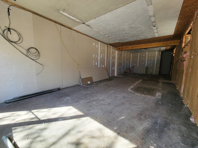 More Photos Of 1431-1435 E Vernon Rd, Philadelphia Restaurant For Lease