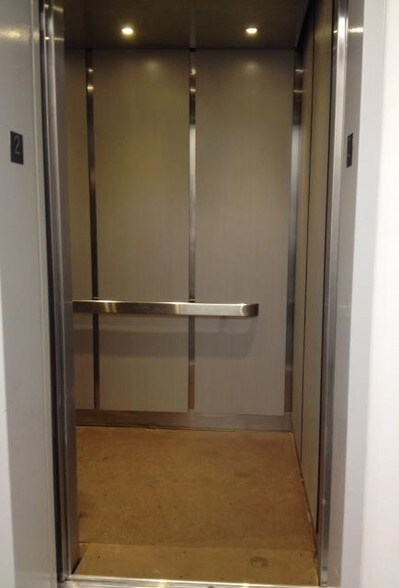 More Photos Of 85 bagby Dr, Birmingham Office For Lease