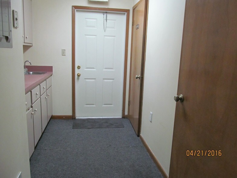 More Photos Of 200 SW 8th St, Ocala Office For Lease