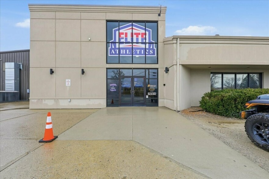 More Photos Of 1155 Old State Route 74, Batavia Refrigeration Cold Storage For Sale